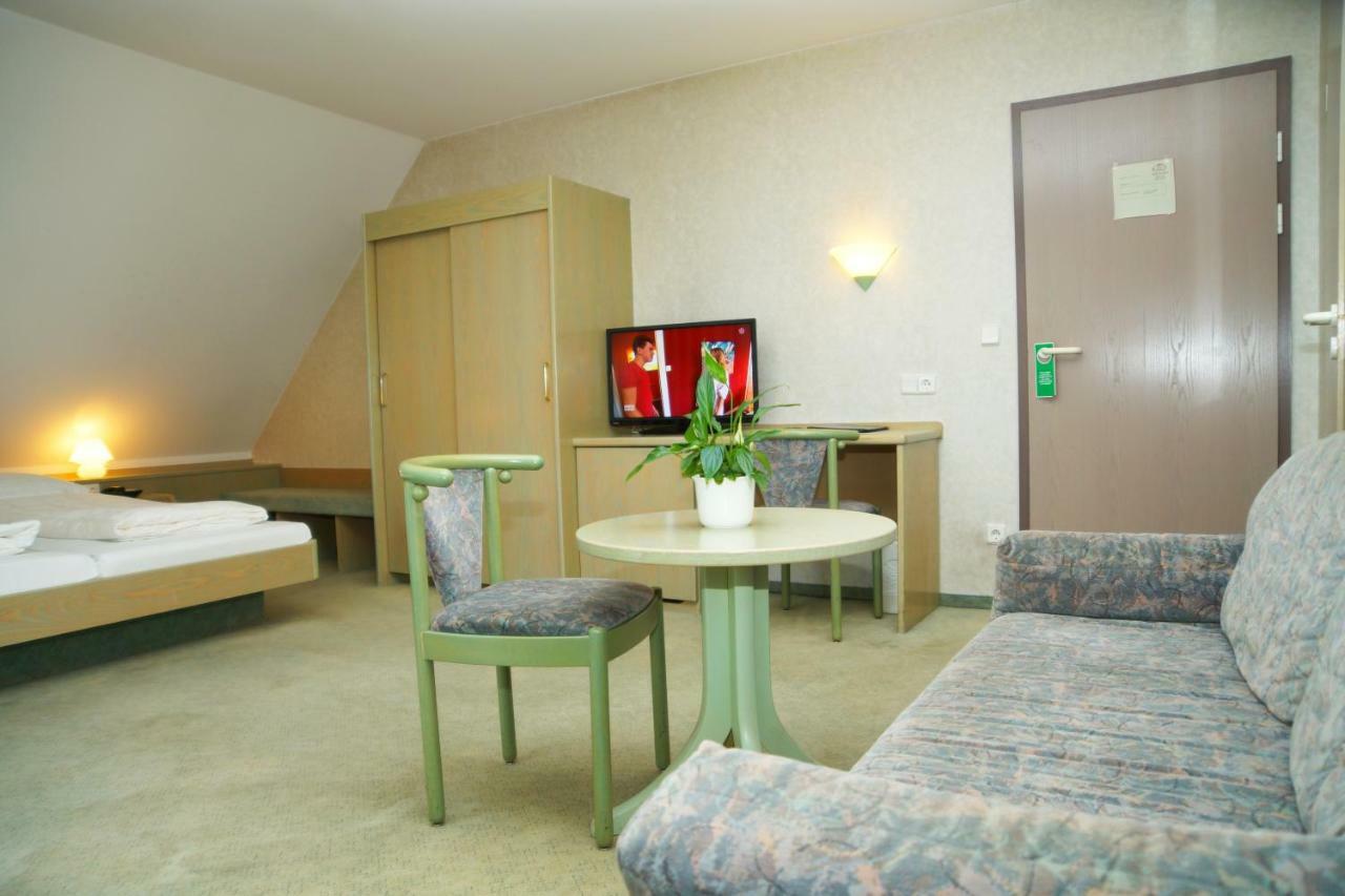 Hotel Krauthof Ludwigsburg Eksteriør billede